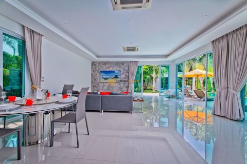 Estudio en Pattaya, Tailandia № 172517 - foto 8