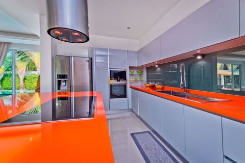 Estudio en Pattaya, Tailandia № 172517 - foto 12