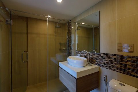 Studio in the Condo in Phuket, Thailand № 171814 - Foto 7