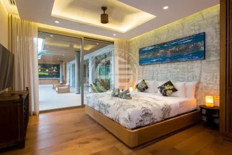 Chalet de 5 dormitorios en Phuket, Tailandia № 190841 - foto 16