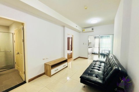 Condominio de 1 dormitorio en Chiang Mai, Tailandia № 205548 - foto 4