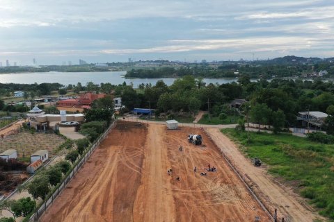 Casa de 3 dormitorios en Bang Lamung, Tailandia № 157601 - foto 5