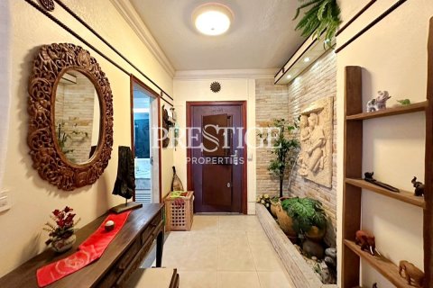 Condo à Pattaya, Thaïlande, 1 chambre  № 198213 - photo 16