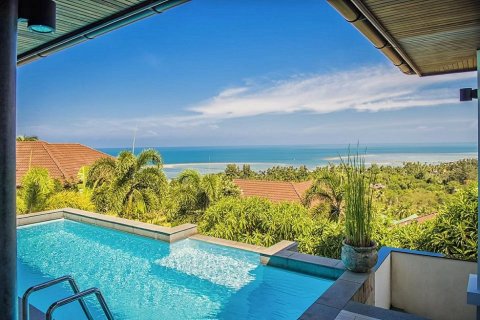 Chalet de 3 dormitorios en Ko Samui, Tailandia № 180186