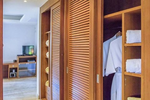 Chalet de 3 dormitorios en Ko Samui, Tailandia № 180186 - foto 2