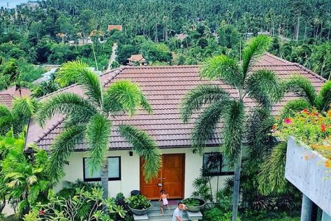 Chalet de 3 dormitorios en Ko Samui, Tailandia № 180186 - foto 7