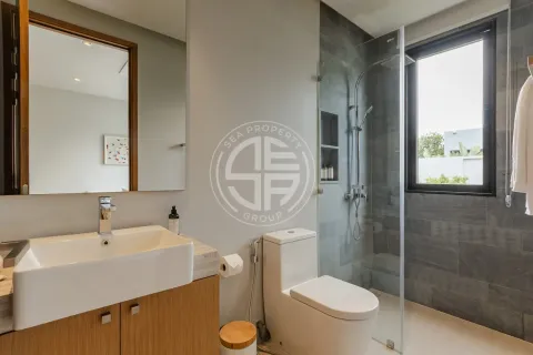 Chalet de 4 dormitorios en Phuket, Tailandia № 190743 - foto 10