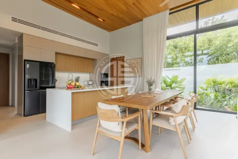 Chalet de 4 dormitorios en Phuket, Tailandia № 190743 - foto 4