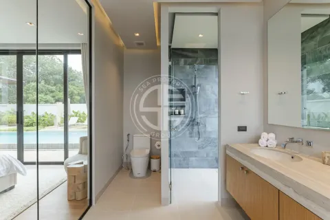 Chalet de 4 dormitorios en Phuket, Tailandia № 190743 - foto 8