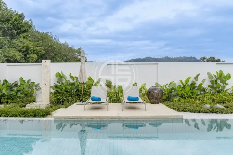 Chalet de 4 dormitorios en Phuket, Tailandia № 190743 - foto 16