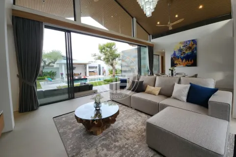 Chalet de 4 dormitorios en Phuket, Tailandia № 190739 - foto 3