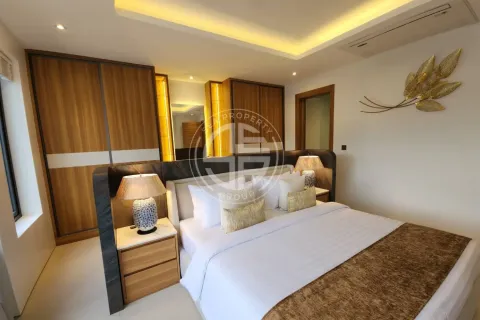 Chalet de 4 dormitorios en Phuket, Tailandia № 190739 - foto 7