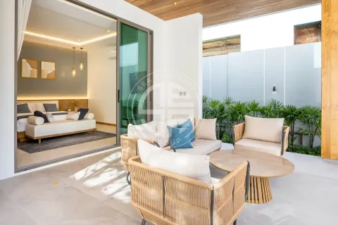 Chalet de 4 dormitorios en Phuket, Tailandia № 190745 - foto 13