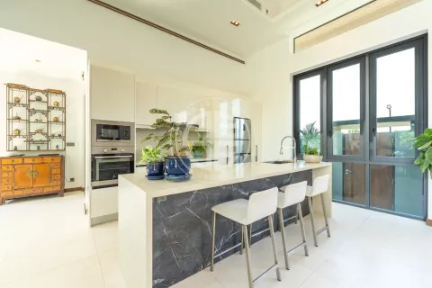 Chalet de 4 dormitorios en Phuket, Tailandia № 190740 - foto 6