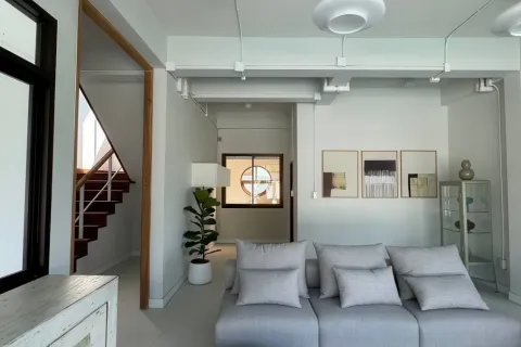 Chalet de 3 dormitorios en Pattaya, Tailandia № 155663 - foto 12