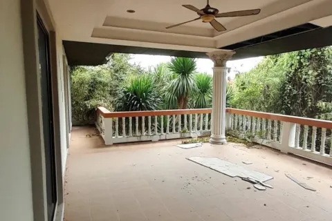 Casa de 3 dormitorios en Pattaya, Tailandia № 155661 - foto 14