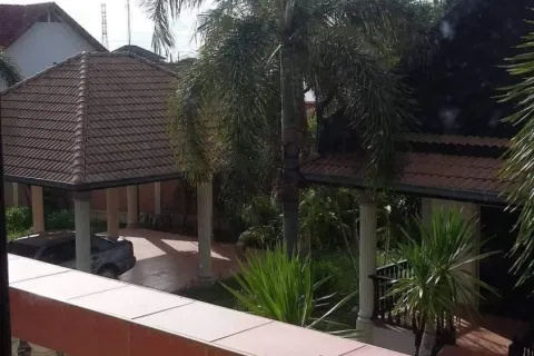 Casa de 3 dormitorios en Pattaya, Tailandia № 155661 - foto 19