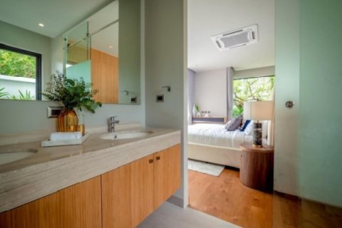 Chalet de 3 dormitorios en Phuket, Tailandia № 191152 - foto 10