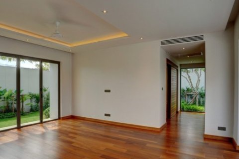 Villa in Phuket, Thailand 4 bedrooms № 191155 - photo 9