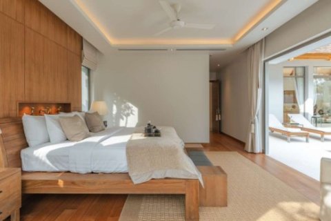 Chalet de 3 dormitorios en Phuket, Tailandia № 191154 - foto 8