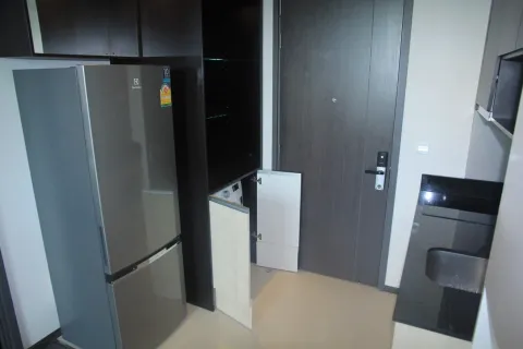 Estudio en el condominio en Watthana, Bangkok, Tailandia № 173725 - foto 7