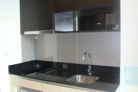 Estudio en el condominio en Watthana, Bangkok, Tailandia № 173725 - foto 6