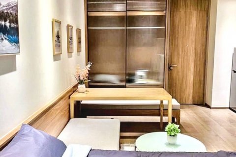 Condominio de 1 dormitorio en Khlong Toei, Bangkok, Tailandia № 120195 - foto 2