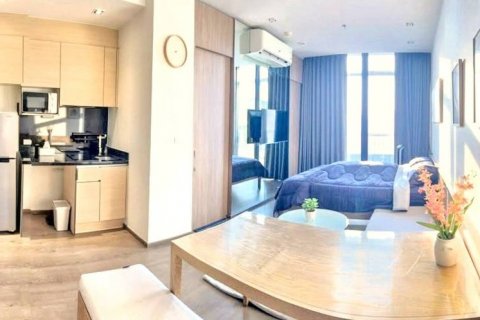 Condominio de 1 dormitorio en Khlong Toei, Bangkok, Tailandia № 120195 - foto 3