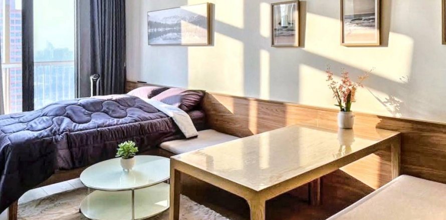 Condominio de 1 dormitorio en Khlong Toei, Bangkok, Tailandia № 120195