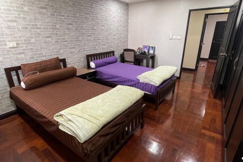 Condominio de 3 dormitorios en Bangkok, Tailandia № 143178 - foto 6