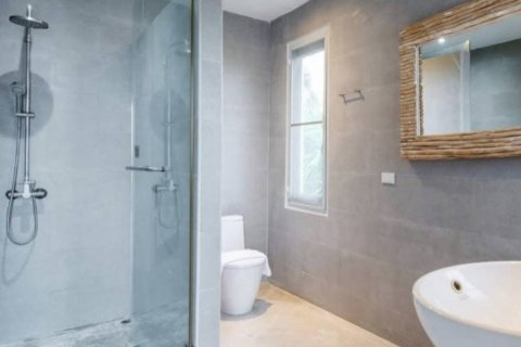 Chalet de 2 dormitorios en Prachuap Khiri Khan, Tailandia № 116901 - foto 9
