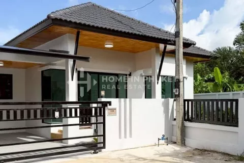 Haus in Phuket, Thailand 3 Schlafzimmer № 144543 - Foto 4