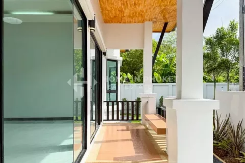 Haus in Phuket, Thailand 3 Schlafzimmer № 144543 - Foto 5