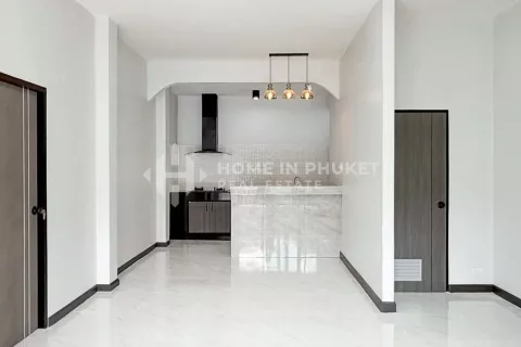 Haus in Phuket, Thailand 3 Schlafzimmer № 144543 - Foto 8