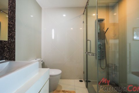 Condominio de 2 dormitorios en Pattaya, Tailandia № 32471 - foto 10