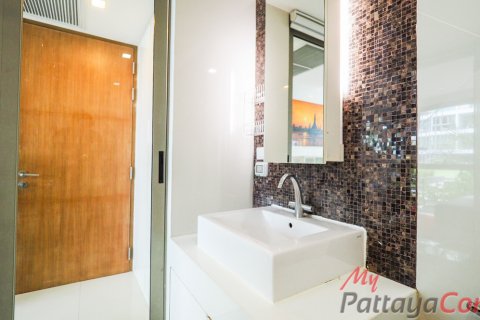 Condominio de 2 dormitorios en Pattaya, Tailandia № 32471 - foto 11