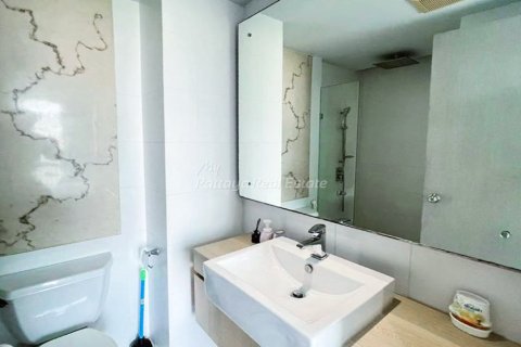 Condominio de 1 dormitorio en Bang Lamung, Tailandia № 205167 - foto 6