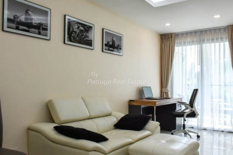 Condominio de 1 dormitorio en Pattaya, Tailandia № 205164 - foto 2