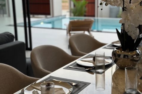 Chalet de 4 dormitorios en Pran Buri, Tailandia № 222734 - foto 9