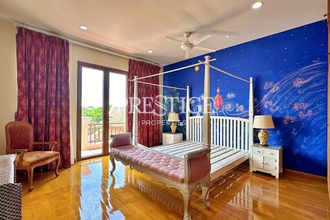 Haus in Pattaya, Thailand 8 Schlafzimmer № 220714 - Foto 23
