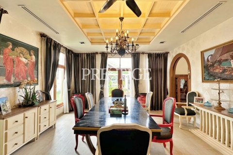 Haus in Pattaya, Thailand 8 Schlafzimmer № 220714 - Foto 5