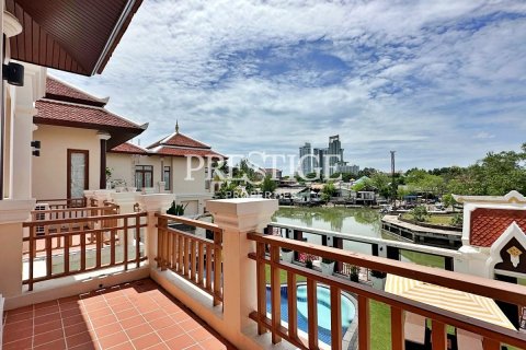 Haus in Pattaya, Thailand 8 Schlafzimmer № 220714 - Foto 28