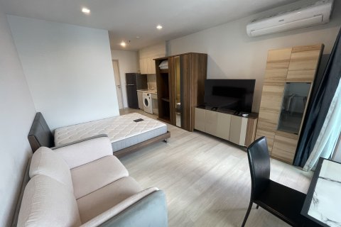 Estudio en el condominio en Pathum Wan, Bangkok, Tailandia № 161156 - foto 17