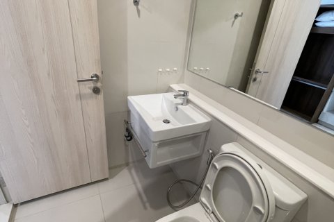Estudio en el condominio en Pathum Wan, Bangkok, Tailandia № 161156 - foto 13