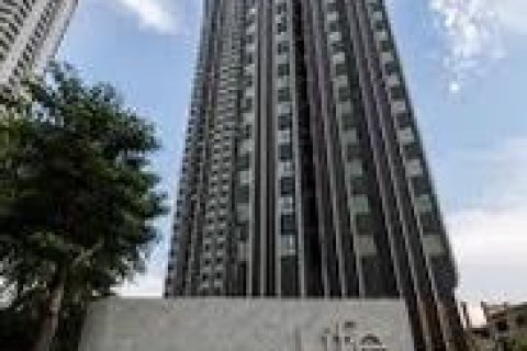 Studio dans le Condo à Pathum Wan, Bangkok, Thaïlande  № 161156