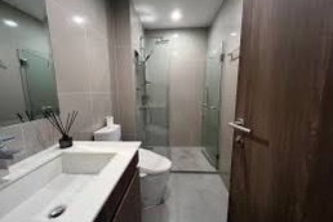 Estudio en el condominio en Pathum Wan, Bangkok, Tailandia № 161156 - foto 16