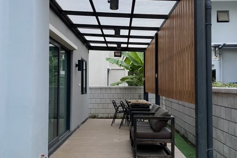 Casa de 3 dormitorios en Bang Khun Thian, Bangkok, Tailandia № 137573 - foto 25