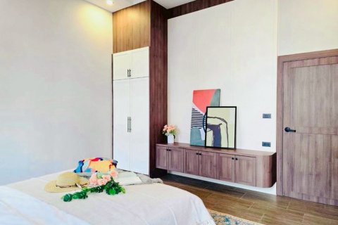 Casa de 3 dormitorios en Pattaya, Tailandia № 152302 - foto 18