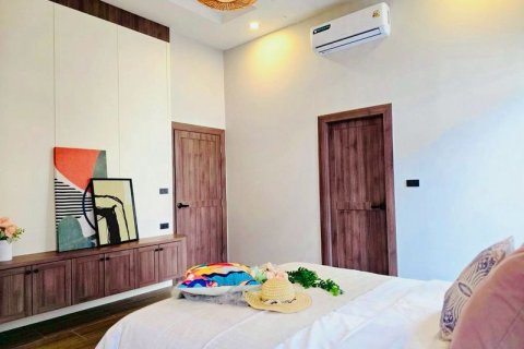 Casa de 3 dormitorios en Pattaya, Tailandia № 152302 - foto 19
