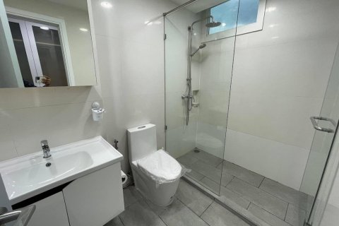 Condominio de 1 dormitorio en Bangkok, Tailandia № 68680 - foto 11